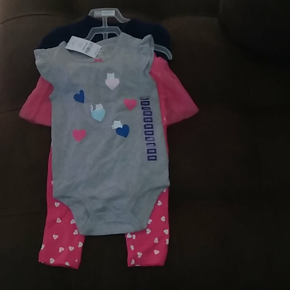 Carter's 3 piece set brand new with tags